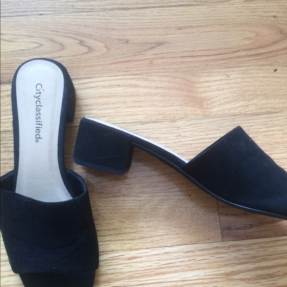 Black suede mules